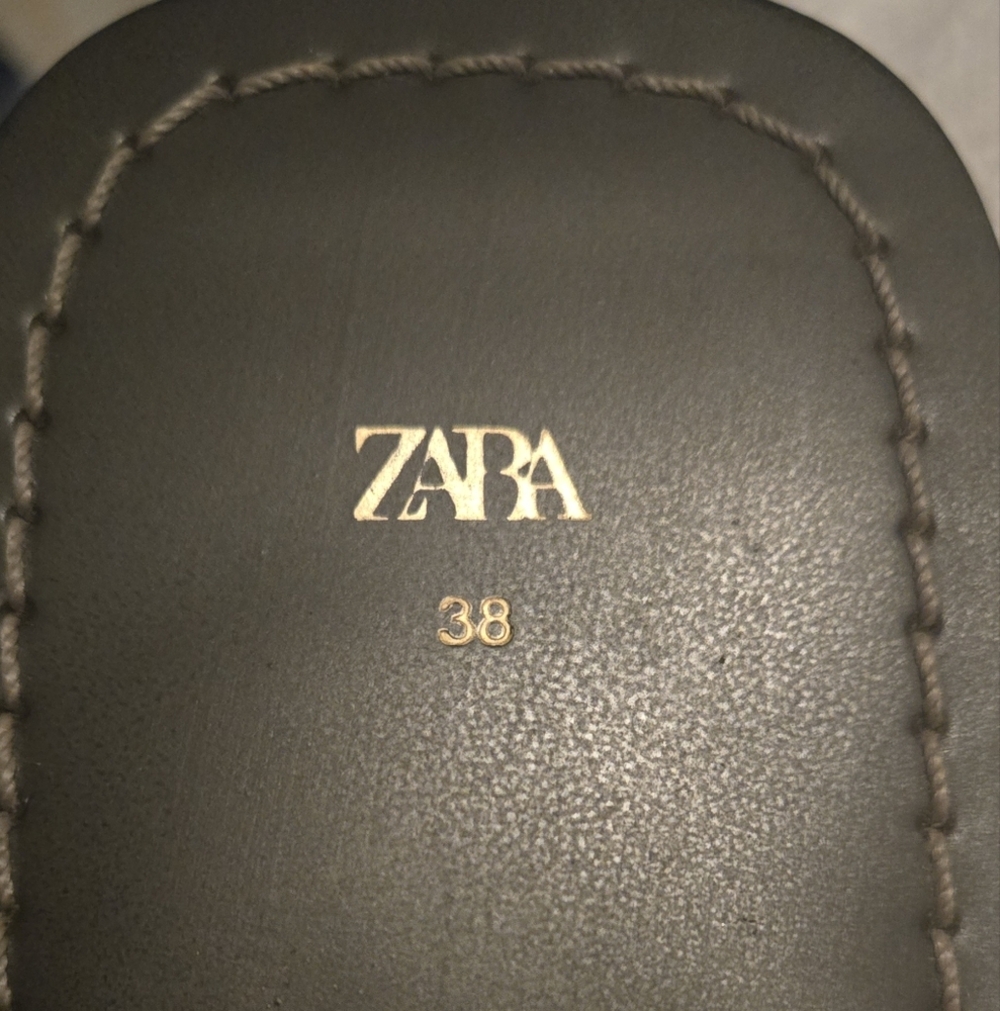 Zara Brown Sandals - Picture 7 of 7